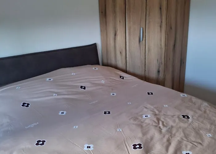 Dunja شقة زلاتيبور